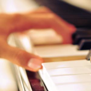 美女办公室坐脸调教视频VK
